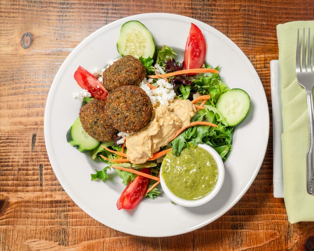 Falafel Salad (GF).